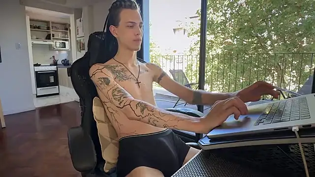 Den BlueXx online show from 03-19-26, 05:57