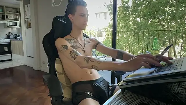 Den BlueXx online show from 02-22-26, 07:26