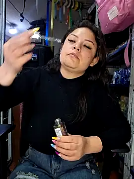 nidia2026 online show from 04-16-26, 03:02