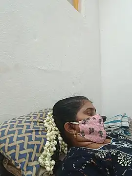 Snapshot of ammullu456 chatting on 06-17-26, 04:28 ammullu456 online show from 06-17-26, 04:28
