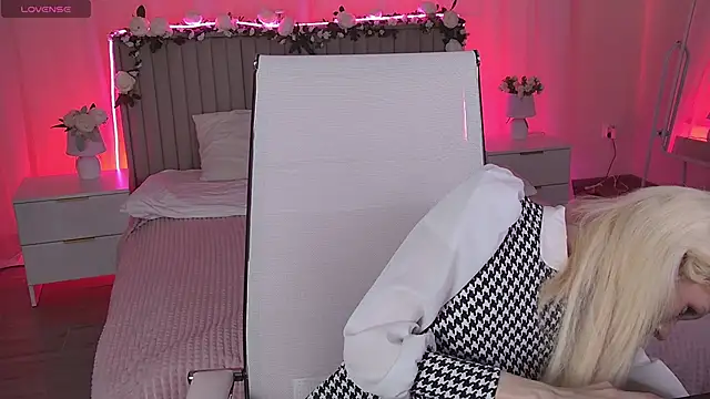 PamelamyDreamys online show from 05-22-26, 08:18