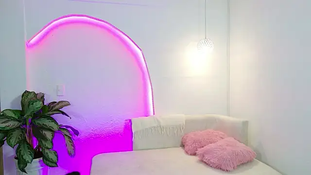 AllissonJames online show from 05-06-26, 02:32