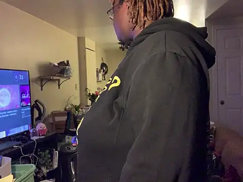 BigKittyRaven online show from 03-14-25, 03:37