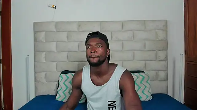 Dylan Taylor online show from 12-04-25, 12:26