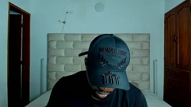 Dylan Taylor online show from 02-18-26, 02:42