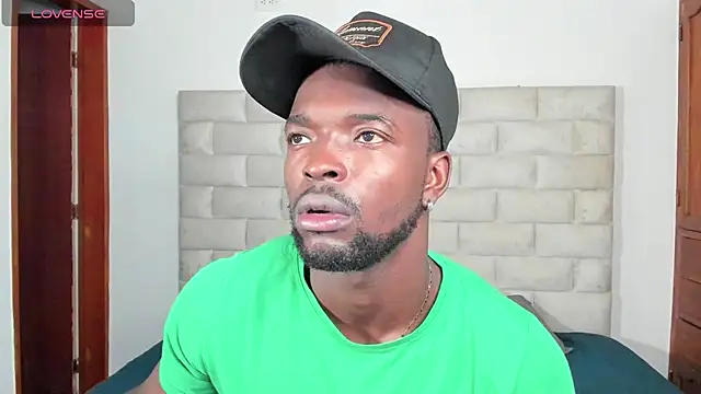 Dylan Taylor online show from 11-18-25, 12:19