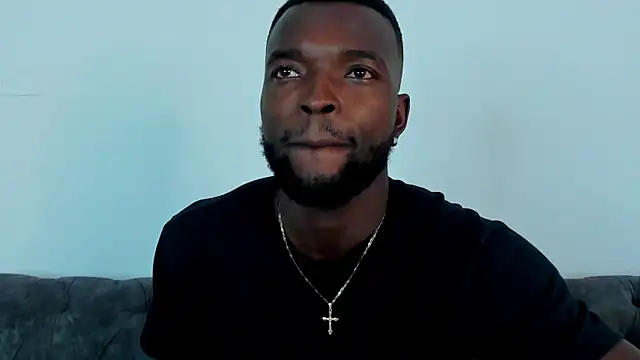 Snapshot of Dylan_Taylor chatting on 10-17-25, 03:21 Dylan Taylor online show from 10-17-25, 03:21