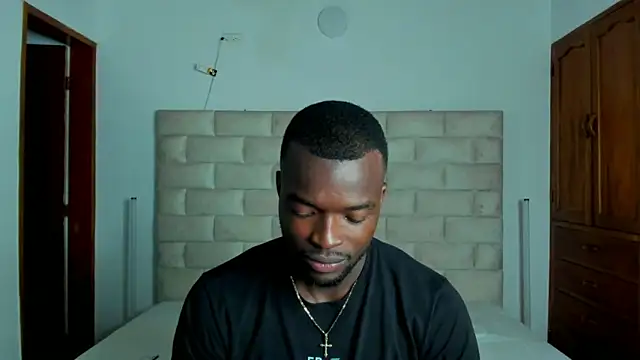 Dylan Taylor online show from 02-10-26, 02:54