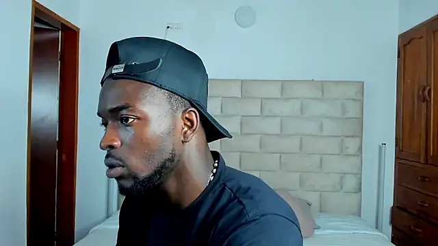 Dylan Taylor online show from 01-18-26, 07:28