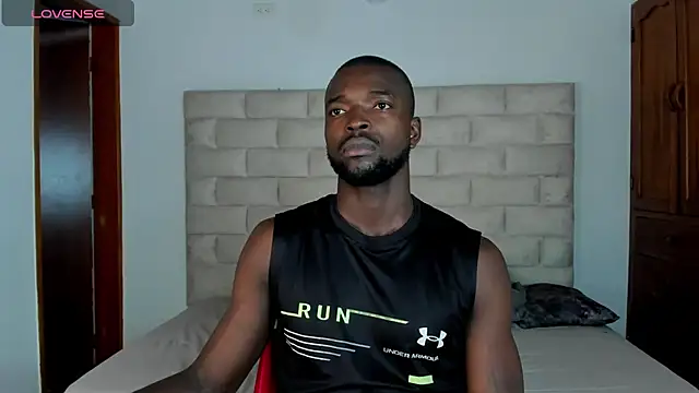 Dylan Taylor online show from 11-09-25, 01:37