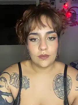 Snapshot of name_less_lulu chatting on 02-11-26, 12:54 name less lulu online show from 02-11-26, 12:54