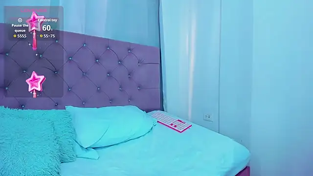 Snapshot of _lexx1e chatting on 02-19-26, 01:52 lexx1e online show from 02-19-26, 01:52