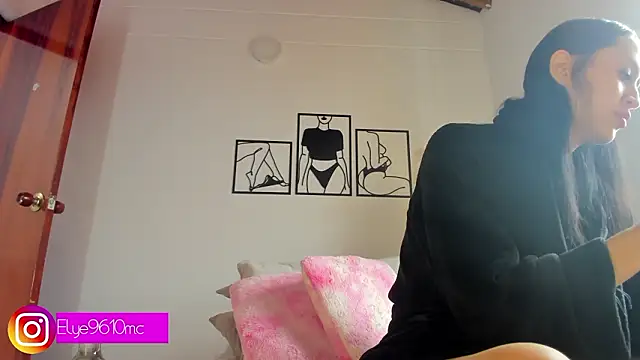 ellie mcdonald online show from 03-27-26, 08:43