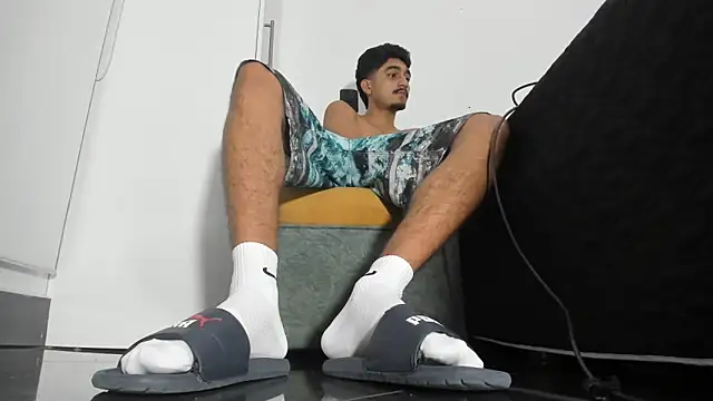 latin bbc online show from 11-27-25, 11:16