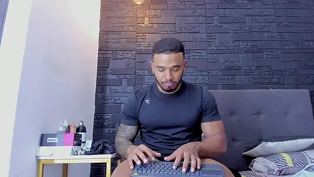 bruno miller  online show from 11-29-25, 09:04