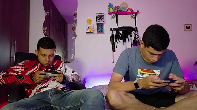 Nymphobuddies online show from 02-21-26, 01:40