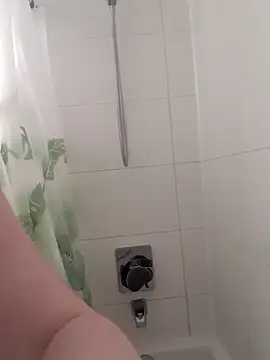 Twitchtheclownn online show from 12-05-25, 08:39