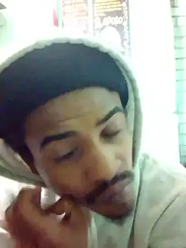 Bigote Big0357 online show from 12-04-25, 03:49