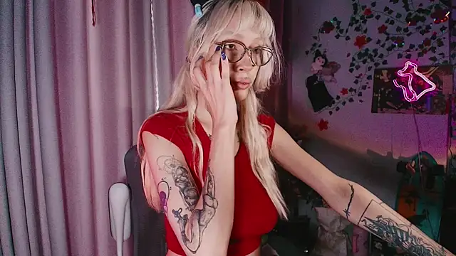 Snapshot of sweed_angel chatting on 07-04-26, 07:37 sweed angel online show from 07-04-26, 07:37