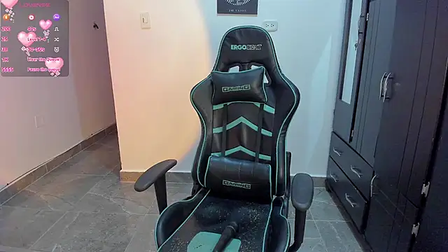 Snapshot of gooddess_isis chatting on 01-23-25, 07:43 gooddess isis online show from 01-23-25, 07:43