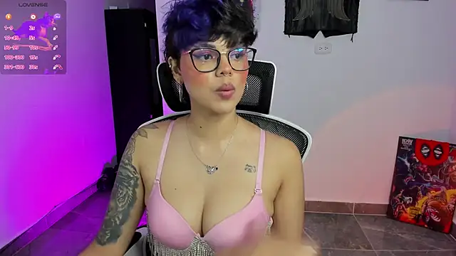 Snapshot of gooddess_isis chatting on 10-07-25, 01:39 gooddess isis online show from 10-07-25, 01:39