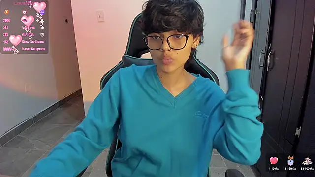 Snapshot of gooddess_isis chatting on 01-25-25, 04:02 gooddess isis online show from 01-25-25, 04:02