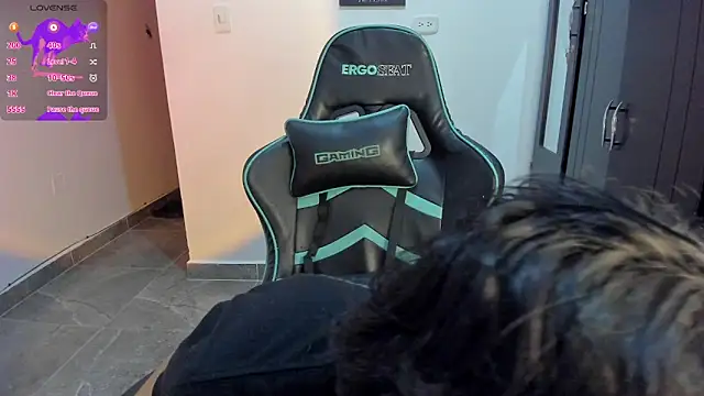 Snapshot of gooddess_isis chatting on 01-19-25, 07:04 gooddess isis online show from 01-19-25, 07:04