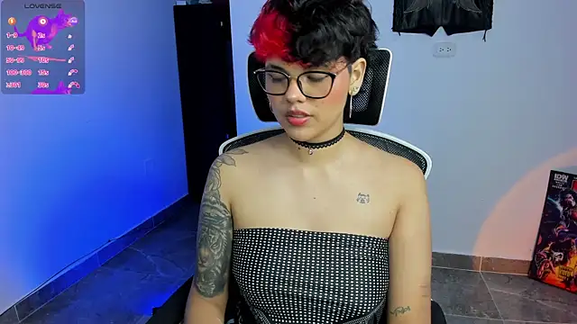 Snapshot of gooddess_isis chatting on 09-08-25, 10:53 gooddess isis online show from 09-08-25, 10:53