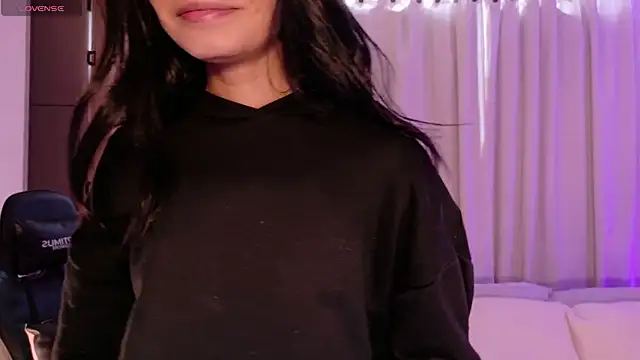 Snapshot of AnabelWolf chatting on 06-15-26, 03:44 AnabelWolf online show from 06-15-26, 03:44