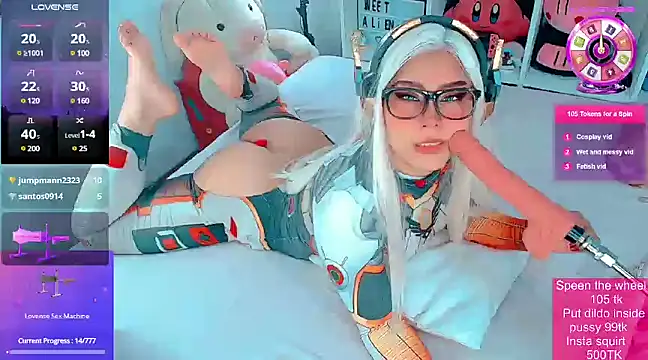 sweetalienn online show from 02-14-25, 07:07