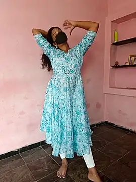 Tamil Shalini Lustyy online show from 10-20-25, 09:32