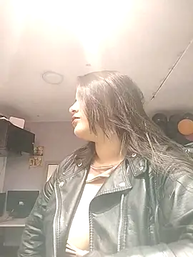 Snapshot of Victoria_Ponce1 chatting on 03-21-25, 08:29 Victoria Ponce1 online show from 03-21-25, 08:29