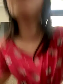 Snapshot of Misstaiwan@xh chatting on 10-13-25, 09:49 Misstaiwanxh online show from 10-13-25, 09:49