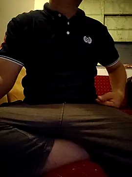 samee00721 online show from 11-04-25, 06:22