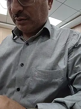 Snapshot of samee00721 chatting on 03-10-26, 06:50 samee00721 online show from 03-10-26, 06:50