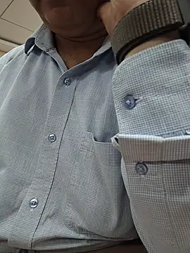 Snapshot of samee00721 chatting on 04-17-26, 07:55 samee00721 online show from 04-17-26, 07:55