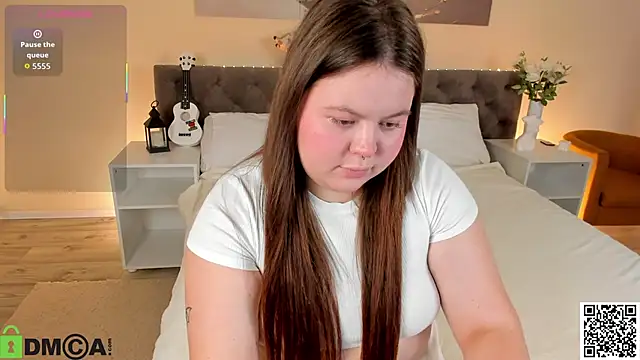 Snapshot of Lisa_Payne chatting on 10-06-25, 09:10 Lisa Payne online show from 10-06-25, 09:10