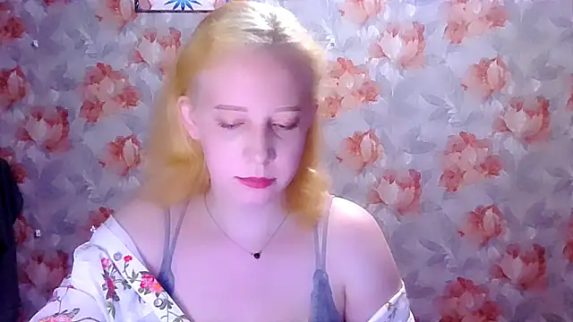 MelxMellie online show from 05-11-26, 12:23
