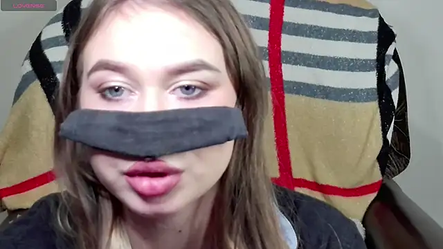 Mikki5P online show from 02-07-25, 09:04