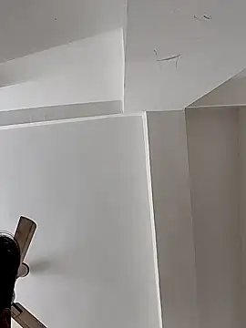 Feminaflaunt0105 online show from 12-08-24, 07:32