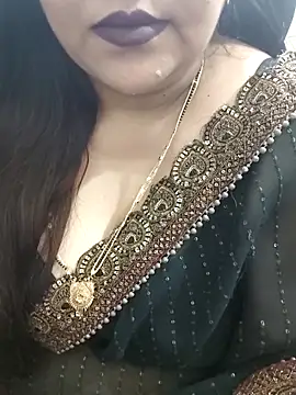 Snapshot of Mayuri77 chatting on 10-06-25, 07:09 Mayuri77 online show from 10-06-25, 07:09
