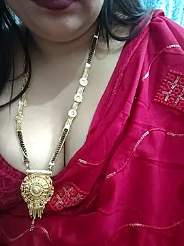 Snapshot of Mayuri77 chatting on 03-04-25, 05:34 Mayuri77 online show from 03-04-25, 05:34