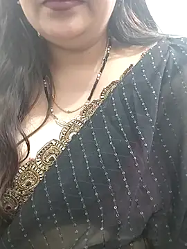 Snapshot of Mayuri77 chatting on 03-22-25, 05:17 Mayuri77 online show from 03-22-25, 05:17