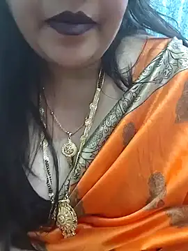 Snapshot of Mayuri77 chatting on 02-18-25, 05:31 Mayuri77 online show from 02-18-25, 05:31