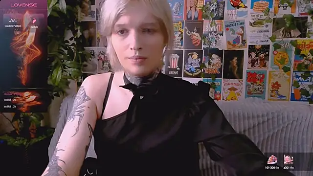 Simona Rain online show from 10-14-25, 01:17