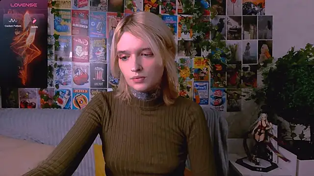 Simona Rain online show from 11-19-25, 07:14