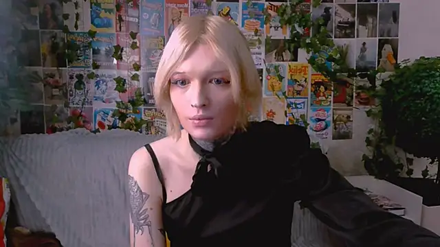 Simona Rain online show from 10-24-25, 01:48