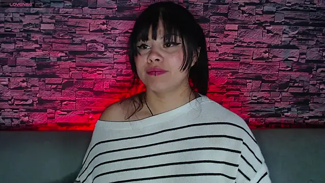 sofi bronw online show from 03-18-25, 01:44