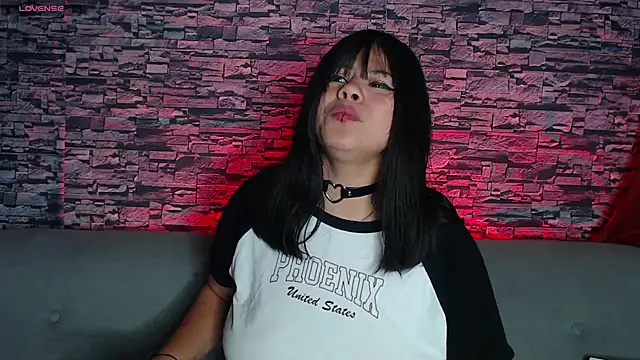 sofi bronw online show from 03-03-25, 08:32