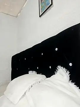 ElizabethWeil online show from 02-17-26, 03:09